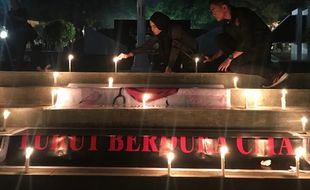 Aksi Nyala Lilin Undip, Bentuk Prihatin Kasus Dokter Residen ARL