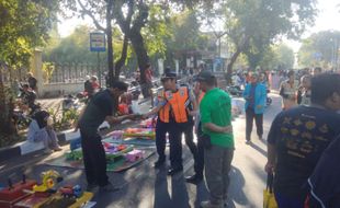 Edukasi PKL hingga Parkir Kendaraan di CFD, Dishub Solo Gelar Operasi Simpatik