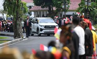 Seperti Paus Fransiskus, Presiden Jokowi juga gunakan Mobil Innova Zenix