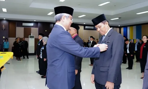 Resmi Dilantik, Ini Daftar Nama Dekan dan Wakil Dekan UNS 2024-2029 