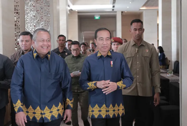 Buka Kongres ISEI di Solo, Presiden Ingin Ada Rekomendasi Taktis untuk Perekonomian