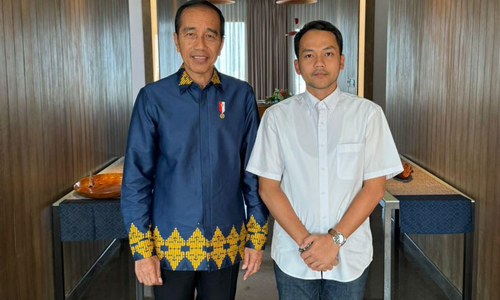 Beredar Foto Kebersamaan Cawali Solo Respati Ardi dengan Presiden Jokowi