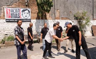 Respati Ardi Blusukan ke Kampung Tempat Tinggal Cawali Solo dari PDIP