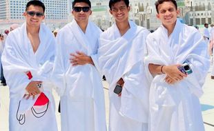 Sebagian Pemain Timnas Indonesia Jalani Umrah jelang Laga Melawan Arab Saudi