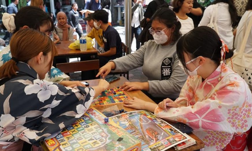 LTC Hang Out, Serunya Berbagi Budaya di Warung Jepang Kaki Lima UKSW