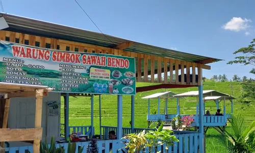 Maknyus! Warung Simbok di Jatipurno Wonogiri Ini Tawarkan Sensasi Makan di Tengah Sawah