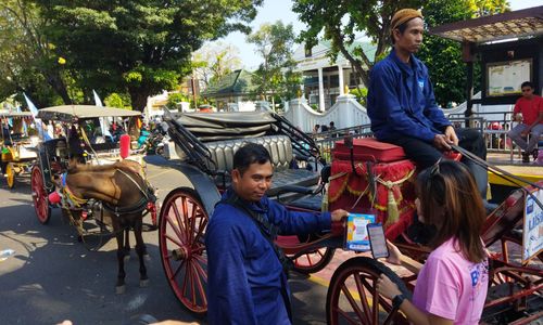 Pengumuman! Per Hari Ini Bayar Parkir dan Andong Wisata di Solo Bisa Pakai QRIS