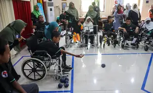 Ratusan Siswa dari 17 SLB di Solo Bersaing dalam Festival Olahraga Disabilitas