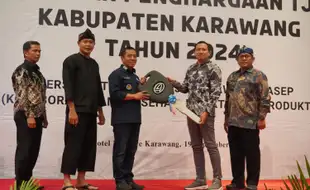 Mantap! Astra Daihatsu Motor Donasikan Mobil Perpustakaan untuk Warga Karawang