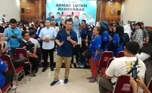 Cagub Jateng Ahmad Luthfi Bertemu Komunitas Guru dan Pekerja Kreatif Solo