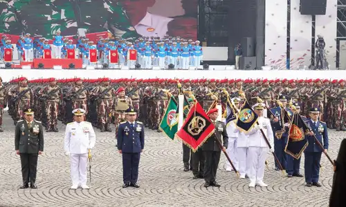 HUT TNI, Pangdam IV Diponegoro Dianugerahi Bintang Yudha Dharma Pratama