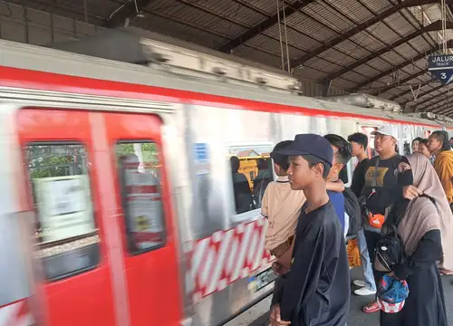 Perjalanan Aman dan Nyaman, Cek Jadwal KRL Solo-Jogja Hari Ini