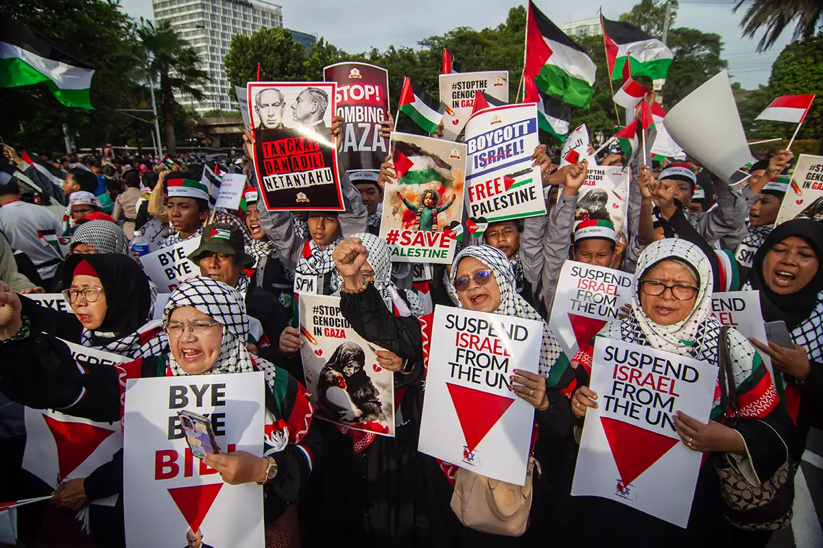 Aksi Hari Solidaritas Internasional Bersama Rakyat Palestina di Kedubes AS