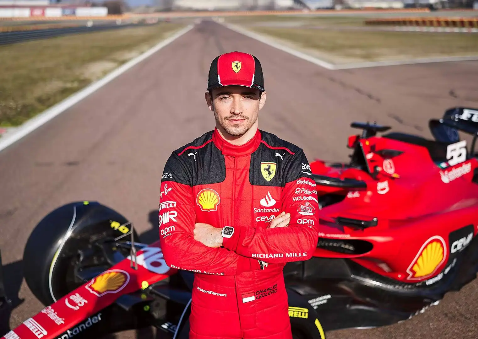 Charles Leclerc Nilai Ferrari Berpeluang Jadi Juara Konstruktor