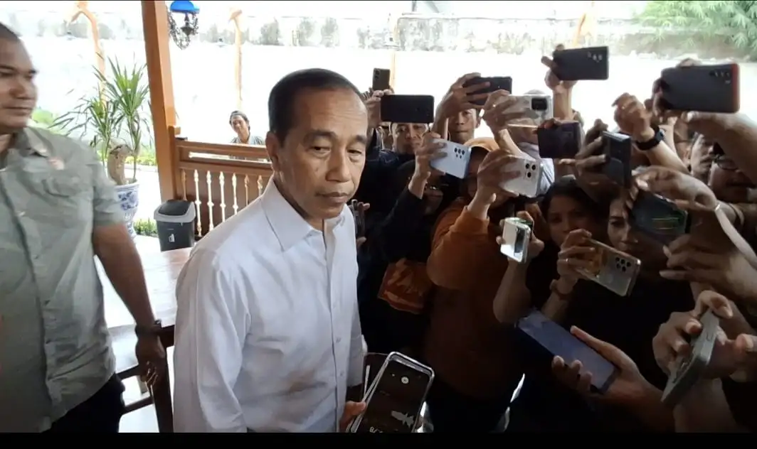 Jokowi Kerap Sebut Partai Perorangan saat Ditanya Partai Barunya, Ini Tafsirnya