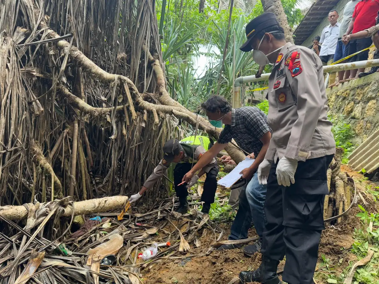 Tinggalkan Motor, Perempuan Pacitan Ditemukan Meninggal di Pantai Nampu Wonogiri