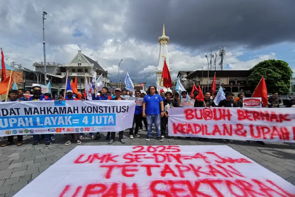 Buruh Jogja Demo Tuntut Kenaikan UMP-UMR, Segini Nilai yang Diusulkan