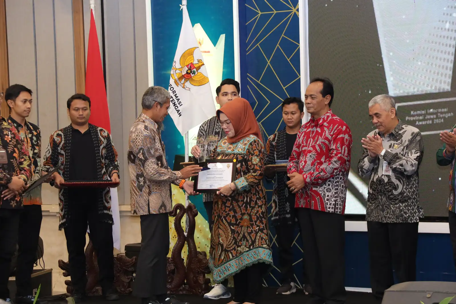 Kado Manis Akhir Tahun, Sukoharjo Raih Penghargaan Keterbukaan Informasi Publik