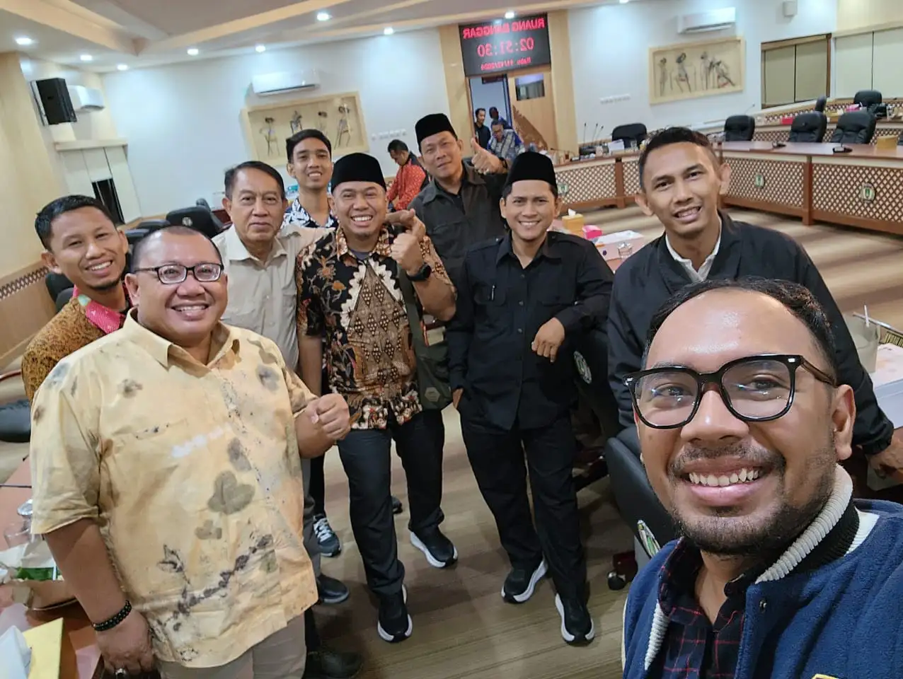 Rapat Maraton 17 Jam, DPRD Solo Tuntaskan Pembahasan Rancangan APBD 2025