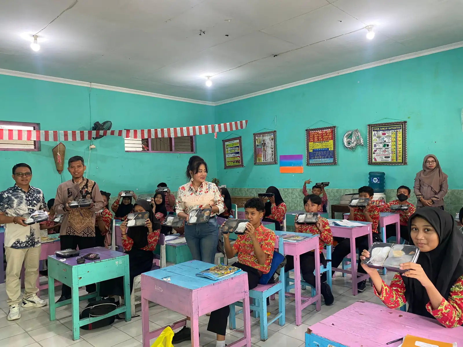 Komunitas Anak Boyolali Gelar Makan Bergizi Gratis, Ribuan Porsi Disajikan