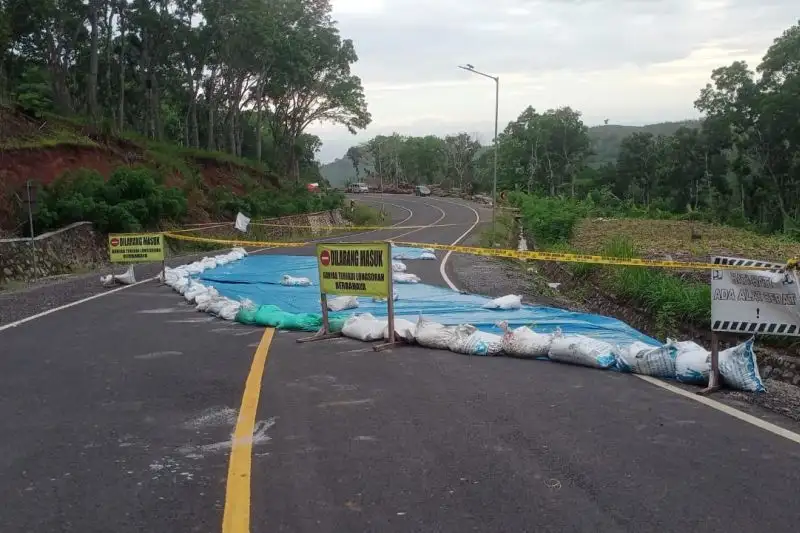 Menurut BBPJN Jatim-Bali, Ini Pemicu Jalan JLS di Malang Longsor