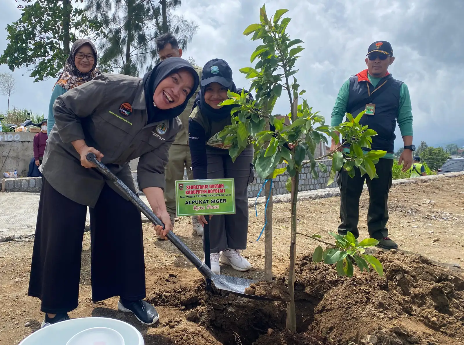 Hari Pohon Sedunia, 25.000 Bibit Pohon Ditanam di 22 Kecamatan se-Boyolali