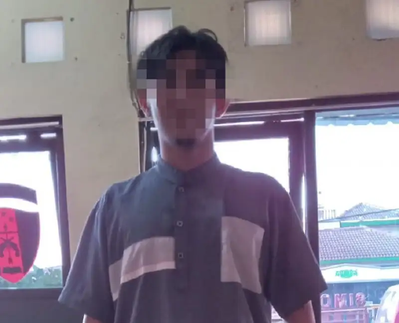 Pelaku Pembakaran Santri di Boyolali Ternyata Seorang Guru, Ini Tampangnya