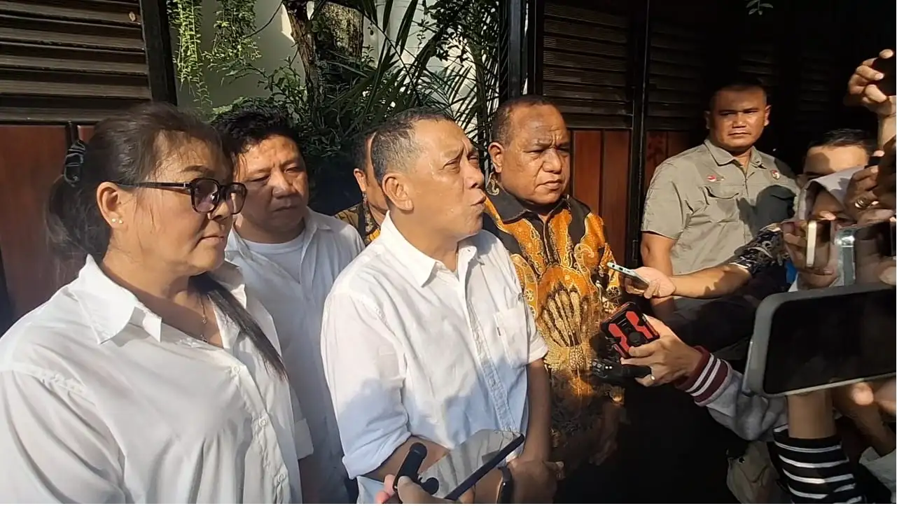 Relawan Bara JP Sebut Jokowi Happy-Happy Saja seusai Dipecat oleh PDIP