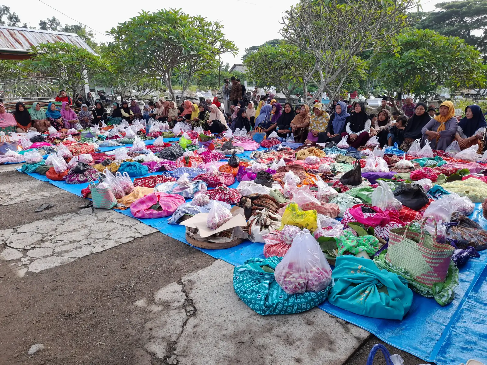 Ratusan Petani Gabus Sragen Gelar Sadranan, Berharap Hasil Panen Padi Melimpah