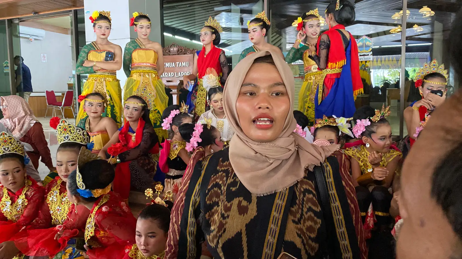 Kantor Gubernur Jateng Digeruduk Ratusan Penari Cilik Buntut Lomba Tak Jelas