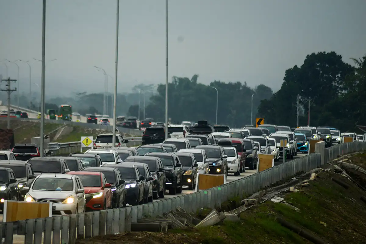 22.299 Kendaraan Lintasi Gerbang Tol Prambanan di Hari Ketiga Pengoperasian