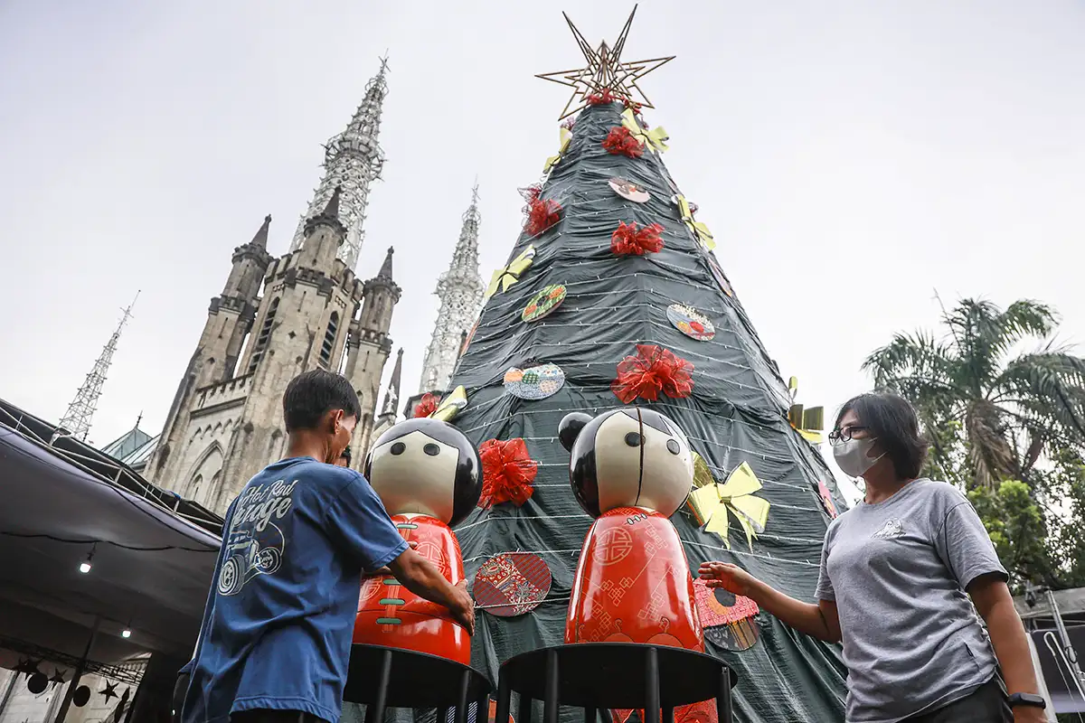 Persiapan Gereja Katedral Jakarta Jelang Hari Raya Natal 2024