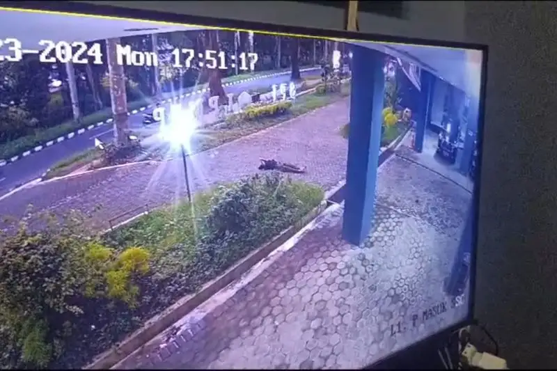 Innalillahi... Mahasiswa Universitas Jember Meninggal Jatuh dari Gedung Kampus