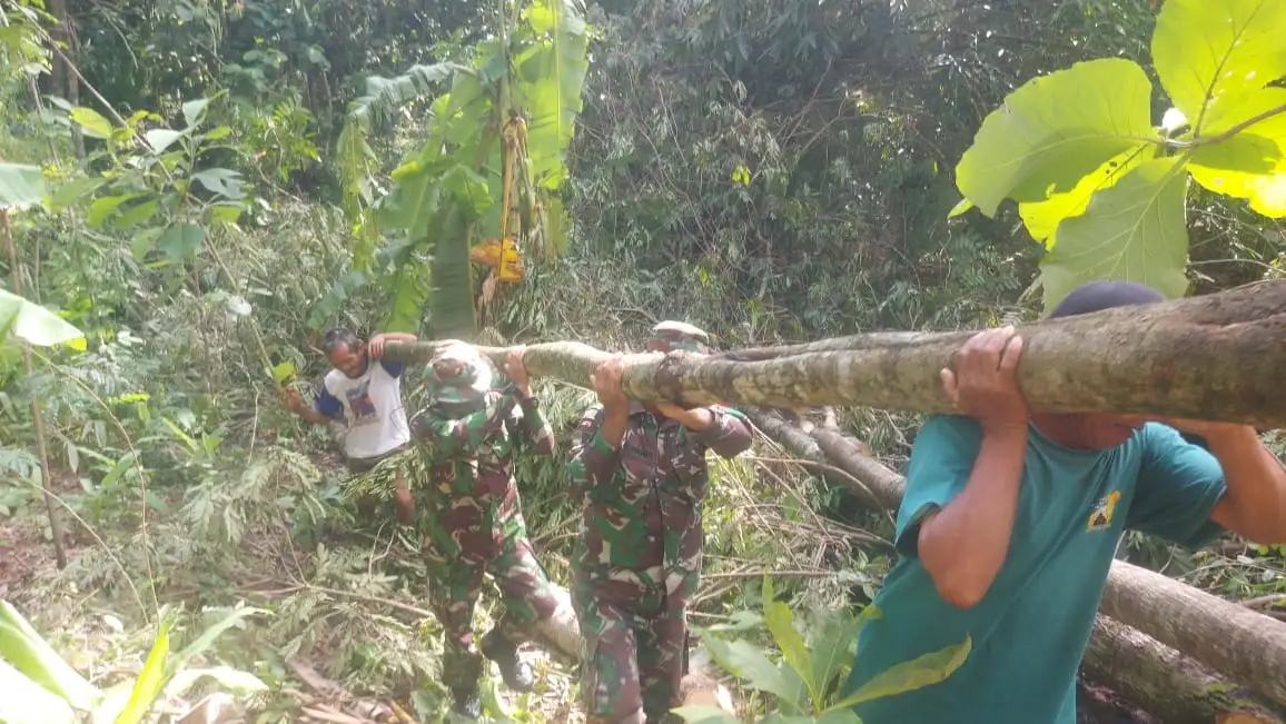 Kerusakan Jembatan Mondokan Sragen Kian Parah, Begini Langkah Warga dan TNI