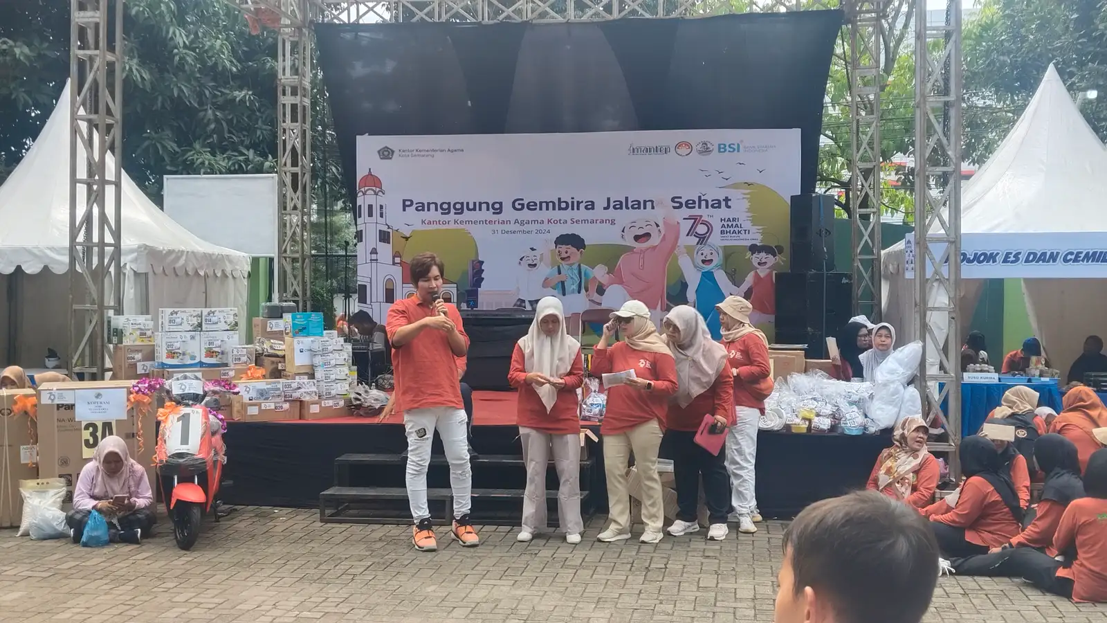 Peringati Hari Amal Bakti ke-79, Kemenag Kota Semarang Adakan Bazar Pasar Murah