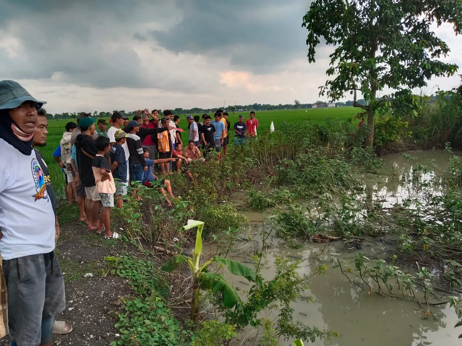 Nahas, Pencari Ikan Asal Tanon Sragen Meninggal Diduga Tersetrum Alat Miliknya