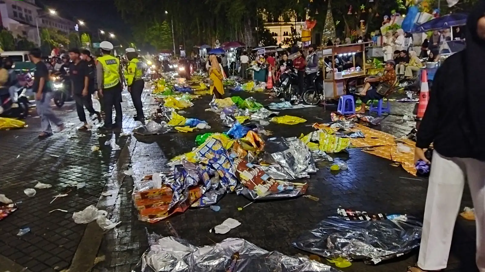 Toilet, Akses, dan Sampah Jadi Evaluasi Malam Tahun Baru 2025 di Balai Kota Solo