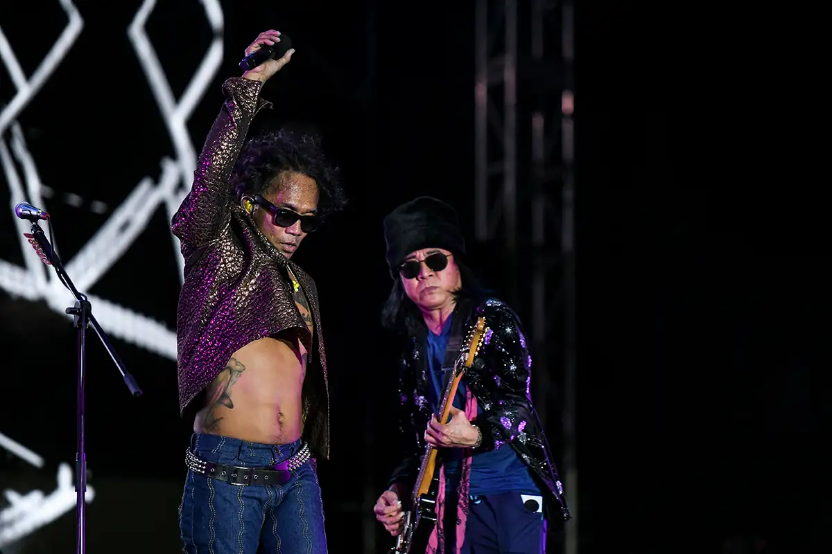 Penampilan Slank di Konser Pasar Malam Empat Satoe, Rayakan 41 Tahun Bermusik - Espos.id | Espos Indonesia dari Solo untuk Indonesia