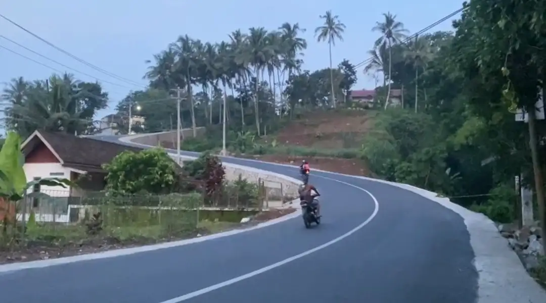 Sempat Viral Diterobos Pemotor, Jalan Ujung-ujung Semarang Selesai Dibangun