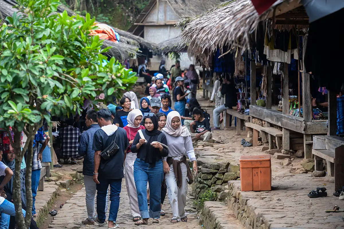 Libur Nataru, Pengunjung Wisata Saba Budaya Badui di Lebak Naik Dua Kali Lipat