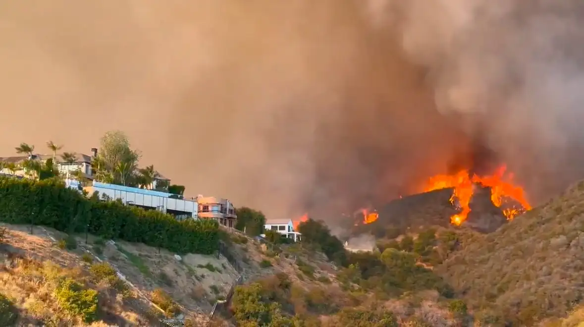 Deretan Penyebab Kebakaran Dahsyat di Los Angeles