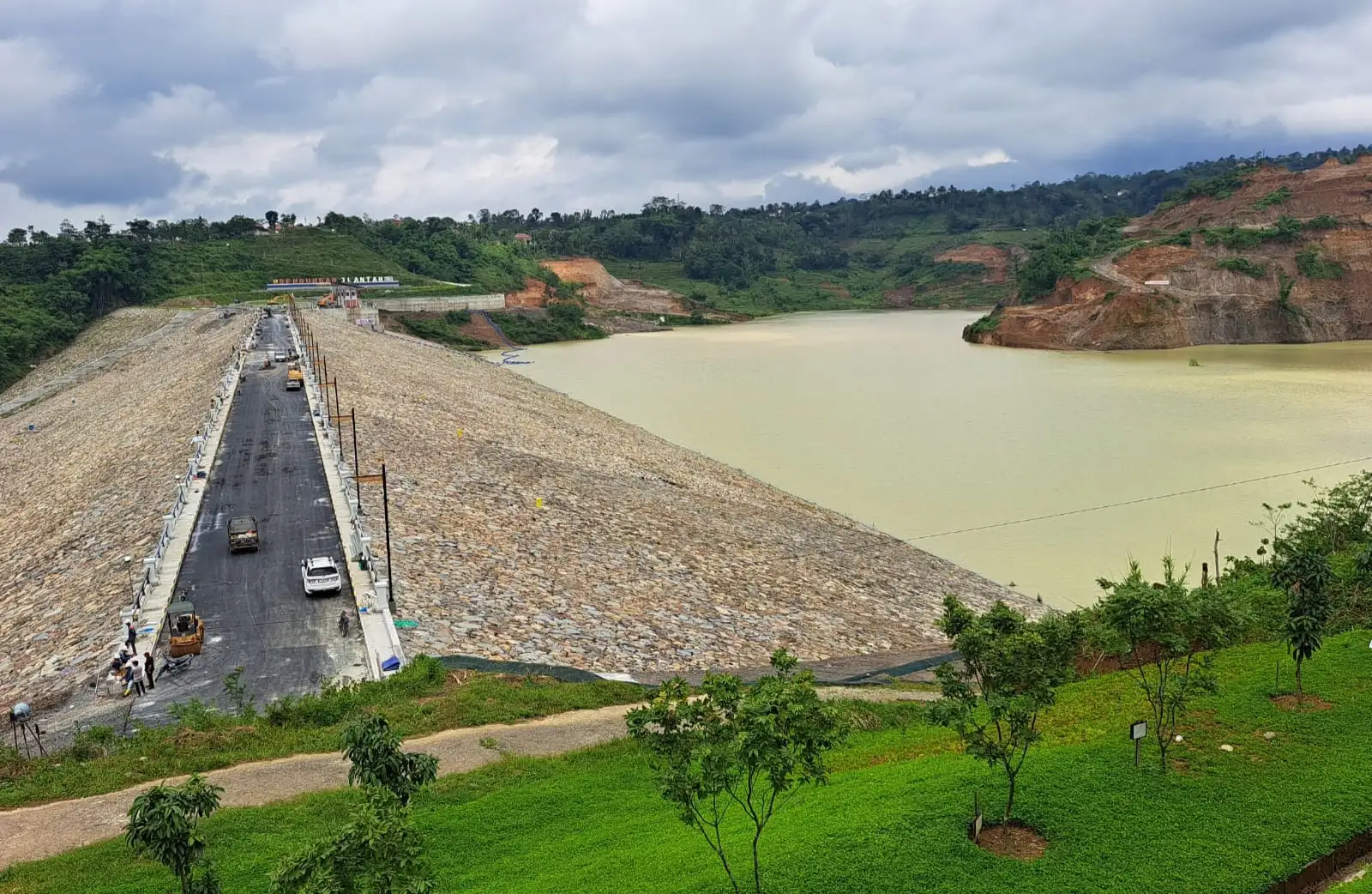 Bendungan Jlantah Jadi Tempat Wisata Baru di Jatiyoso Karanganyar