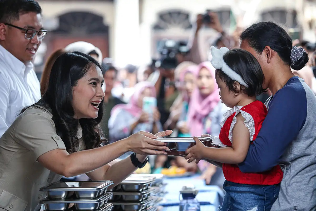 Hari Pertama Pelaksanaan MBG untuk Balita, Ibu Hamil & Menyusui di Jakarta