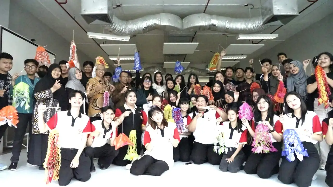 Campus Trip, Siswa Kelas Internasional SMA Batik 1 Solo ke Thailand