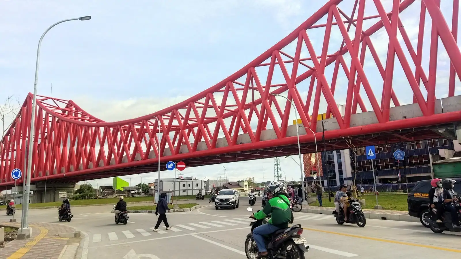 Lalu Lintas Lancar di Simpang Joglo Solo, Waspadai Kecelakaan dan Kebut-kebutan