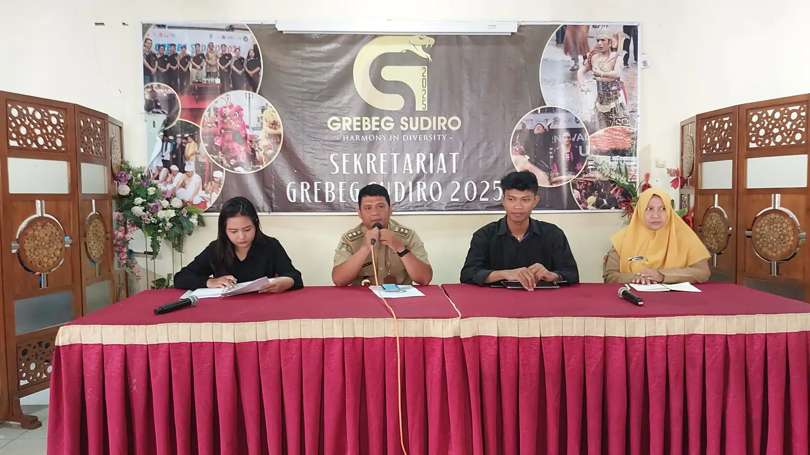 Karnaval Grebeg Sudiro Solo 2025, Panitia Siapkan 5.000 Kue Keranjang Gratis