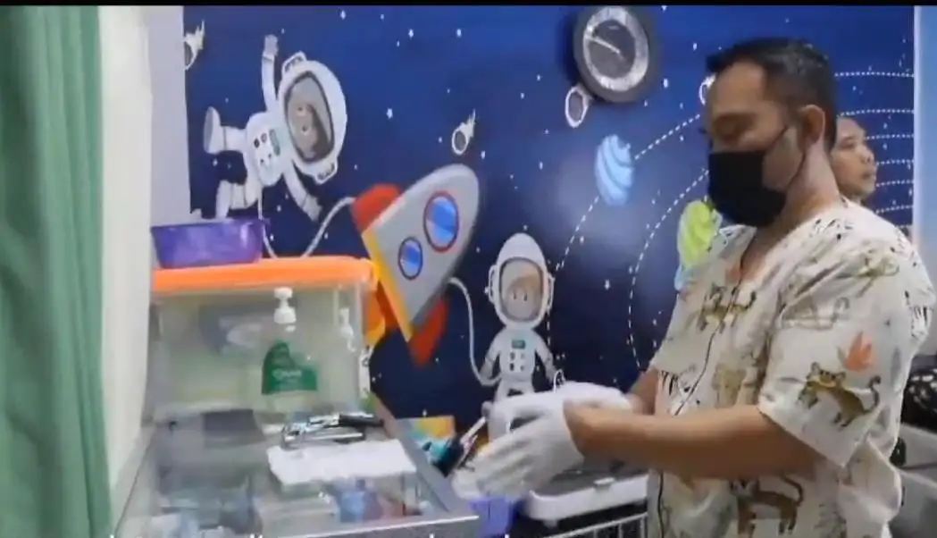 Cerita Aiptu Pudjo Hartono, Buka Klinik Khitan Gratis Bagi Kalangan Kurang Mampu