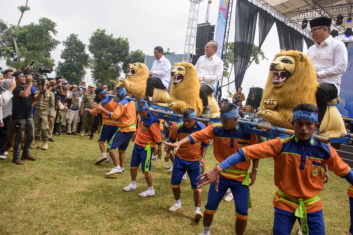 Peringatan Perdana Hari Desa Nasional di Subang Jabar