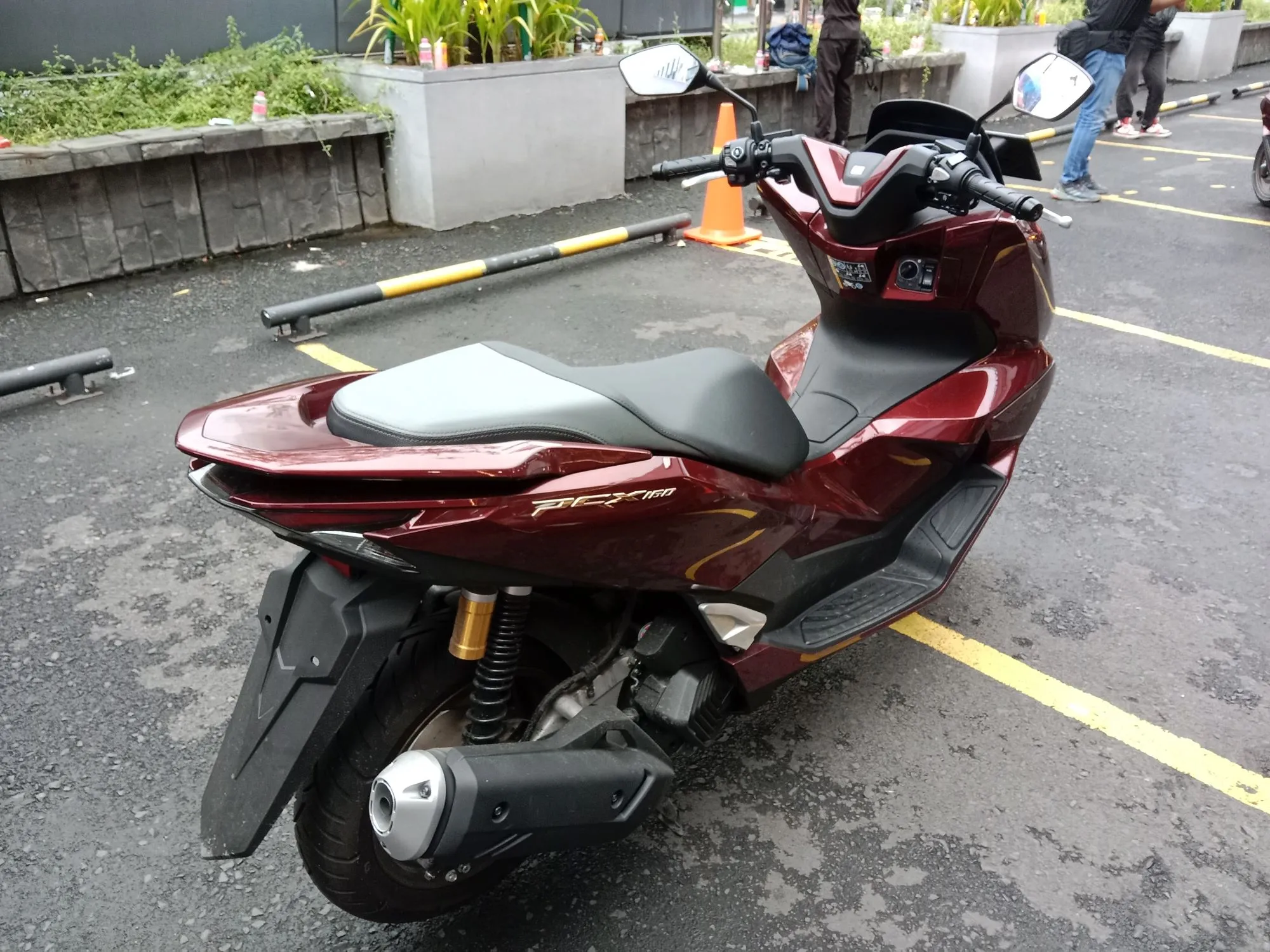 Kenali Perbedaan Tampilan New Honda PCX 160 CBS, ABS, dan RoadSync