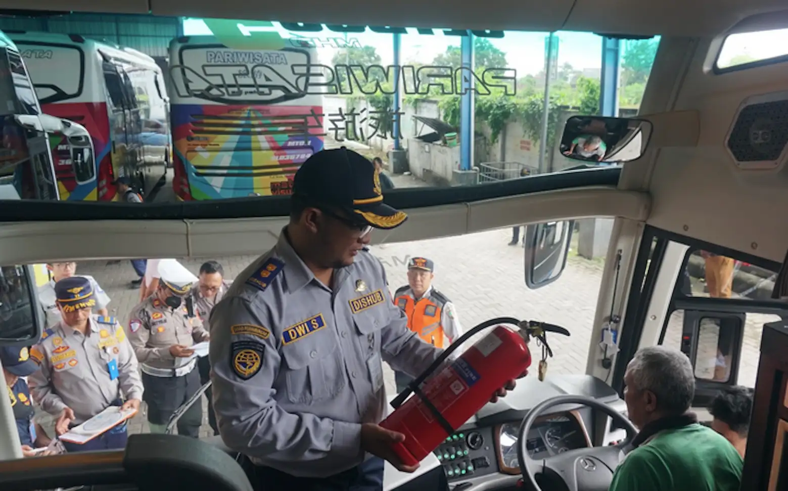 Inspeksi Langsung ke Garasi PO, Dishub Solo Temukan 7 Bus Tak Laik Jalan